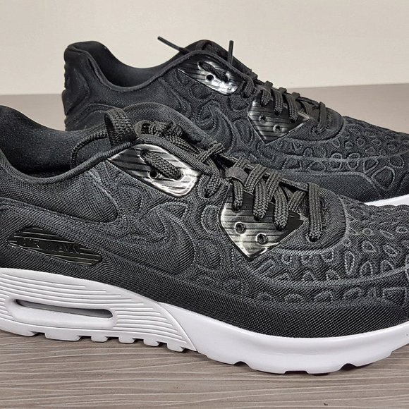 Nike 'Air Max 1 Ultra Plush' Sneaker 844882-001 Black Womens Size 6 / 36.5 - Picture 1 of 7